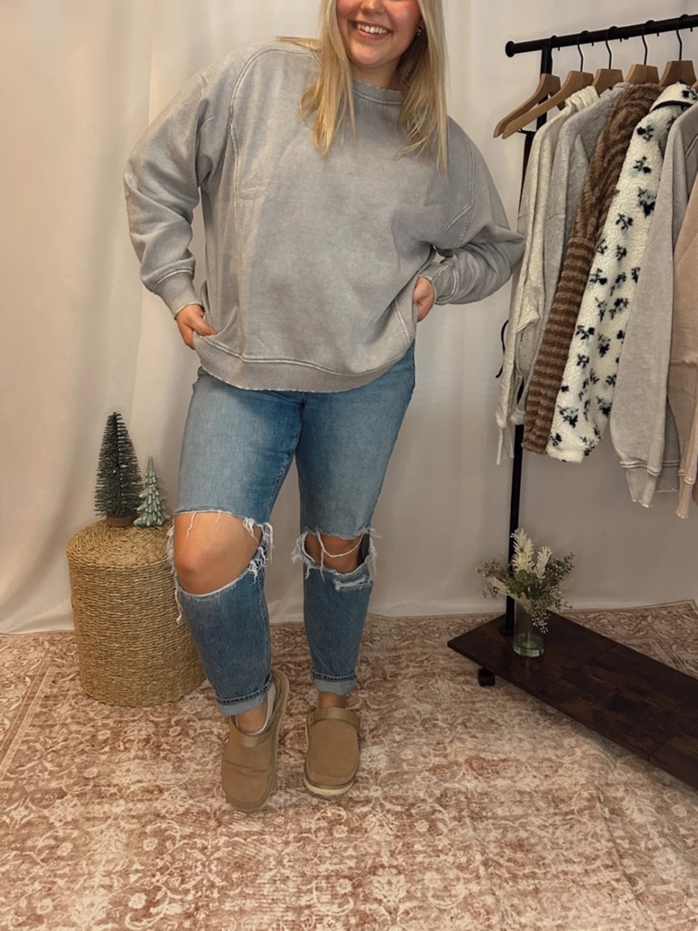 Cozy Oversized Gray Crewneck Sweatshirt
